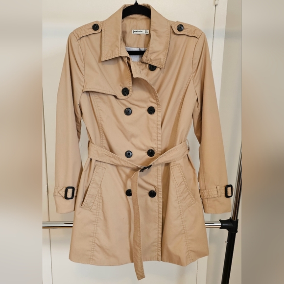 Stradivarius Short Trench Coat - Picture 2 of 12